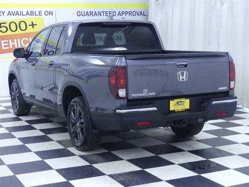 Used 2020 Honda Ridgeline Sport image 5