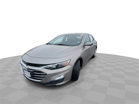 Certified 2024 Chevrolet Malibu LT image 4