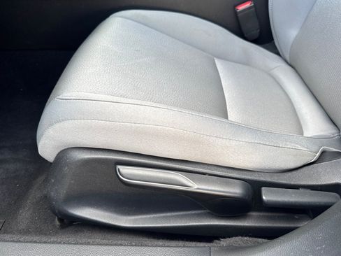 Used 2018 Honda Accord Hybrid image 14