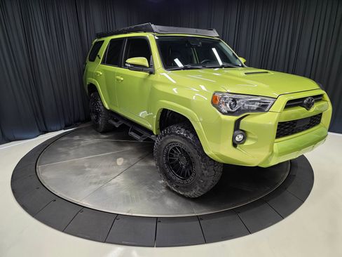Used 2023 Toyota 4Runner TRD Off-Road Premium w/ Moonroof Package AWD/4WD image 57
