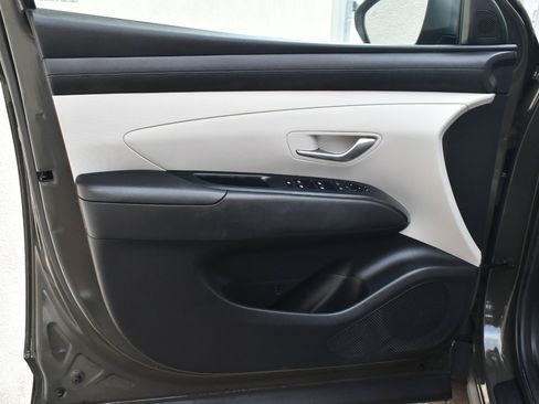 Used 2025 Hyundai Tucson SEL FWD image 14