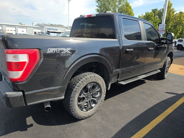 Used 2022 Ford F150 XL w/ STX Black Appearance Package AWD/4WD image 5