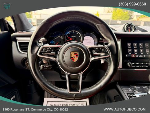 Used 2018 Porsche Macan Turbo w/ Premium Package Plus AWD/4WD image 18