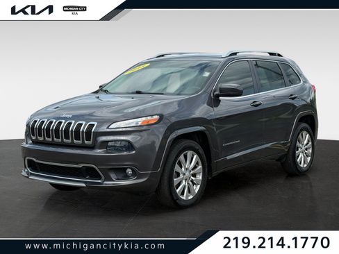 Used 2018 Jeep Cherokee Overland AWD/4WD image 1