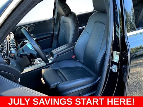Used 2025 Mercedes-Benz GLB 250 image 26