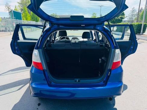 Used 2010 Honda Fit image 17
