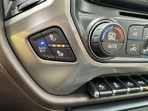 Used 2015 Chevrolet Silverado 2500 LTZ w/ Duramax Plus Package AWD/4WD image 43