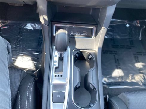 Certified 2025 Subaru Ascent Premium AWD/4WD image 15