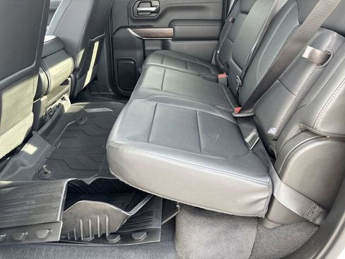 Used 2020 GMC Sierra 2500 SLT image 25