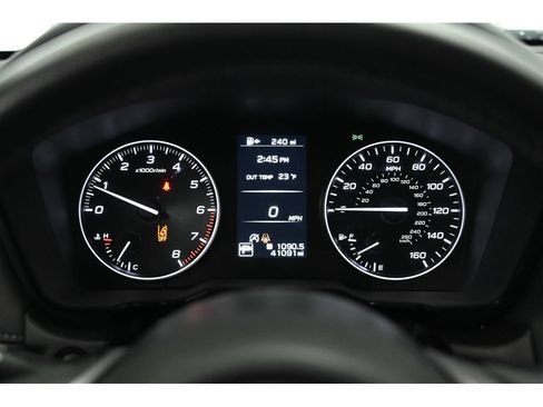 Used 2024 Subaru Outback Premium image 32