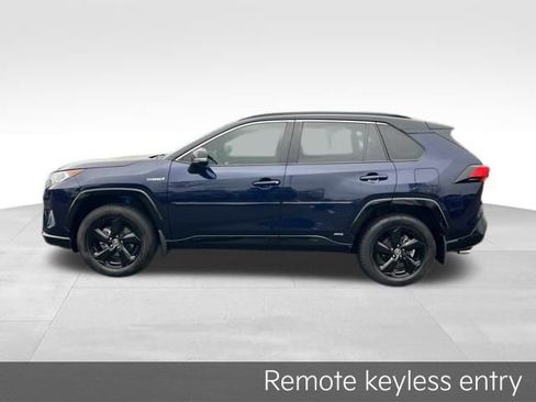 Used 2020 Toyota RAV4 XSE image 4