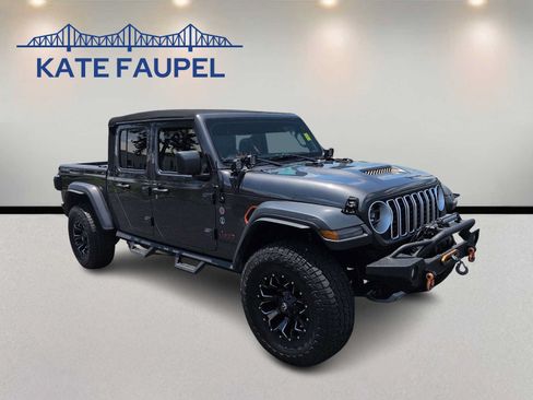 Used 2021 Jeep Gladiator Mojave w/ Trailer Tow Package AWD/4WD image 1