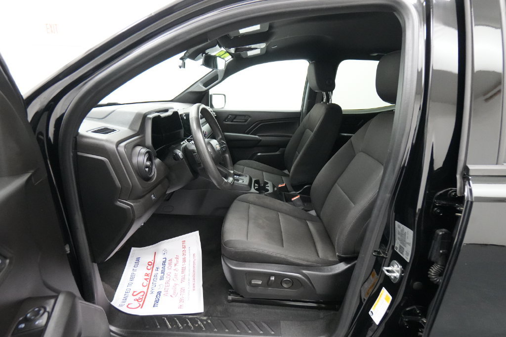Used 2023 Chevrolet Colorado W/T w/ WT Convenience Package II AWD/4WD image 16