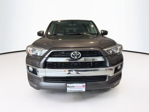Used 2017 Toyota 4Runner Limited AWD/4WD image 2