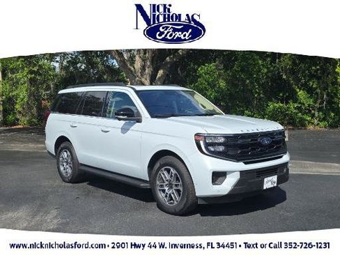 Certified 2025 Ford Expedition Active RWD image 1