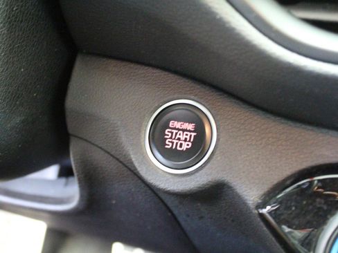 Used 2022 Kia Forte GT-Line w/ GT-Line Technology Package image 12