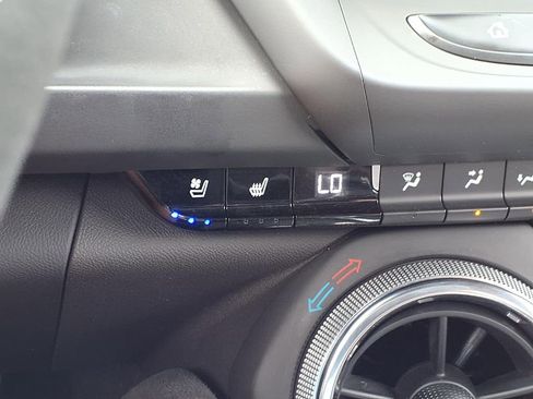 Used 2021 Chevrolet Camaro ZL1 image 15