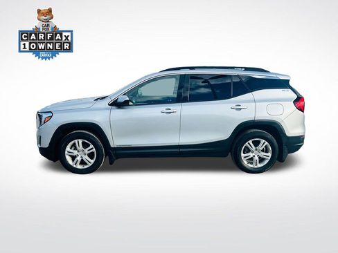 Used 2019 GMC Terrain SLE w/ Driver Convenience Package image 2