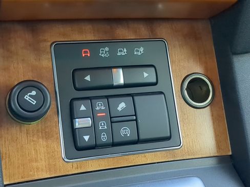 Used 2014 Land Rover LR4 HSE AWD/4WD image 60