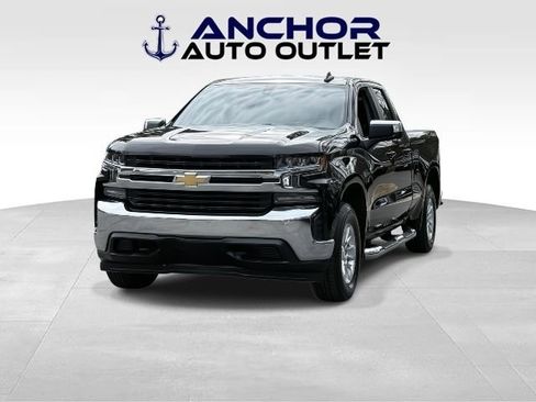 Used 2019 Chevrolet Silverado 1500 LT w/ All-Star Edition image 4