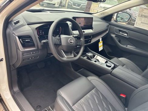 New 2026 Nissan Rogue Platinum w/ Platinum Premium Package AWD/4WD image 10