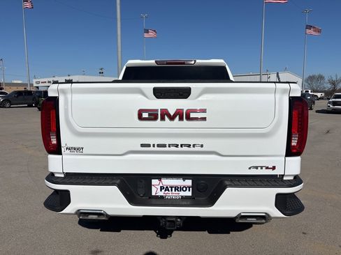 Used 2021 GMC Sierra 1500 AT4 image 4