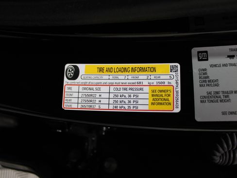 Certified 2024 Cadillac Escalade ESV Sport w/ LPO, ONYX Package image 42