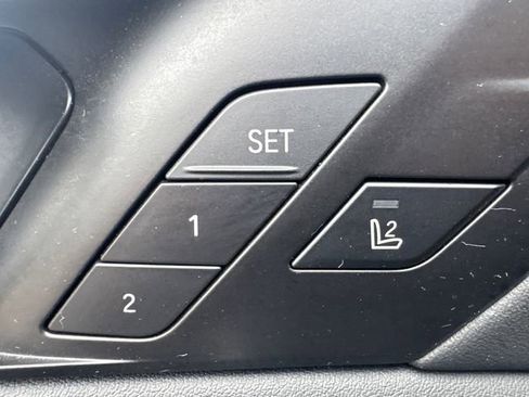 Used 2024 BMW X5 xDrive40i image 29