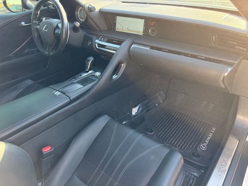 Used 2018 Lexus LC 500 Coupe w/ Touring Package image 19
