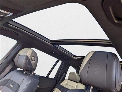 New 2025 Mercedes-Benz GLS 63 AMG 4MATIC image 15