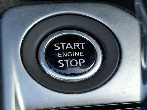 Used 2023 Nissan Sentra SV image 23