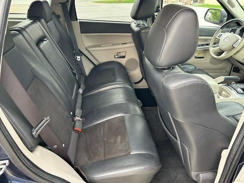 Used 2010 Jeep Grand Cherokee Limited w/ S Limited Group image 16