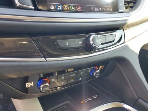 Used 2024 Buick Enclave Essence w/ Experience Buick Package image 21