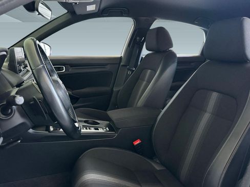 Used 2022 Honda Civic Sport image 5
