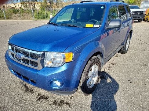 Used 2010 Ford Escape XLT FWD image 7