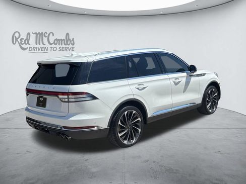 Used 2020 Lincoln Aviator Reserve w/ Equipment Group 202A AWD/4WD image 6