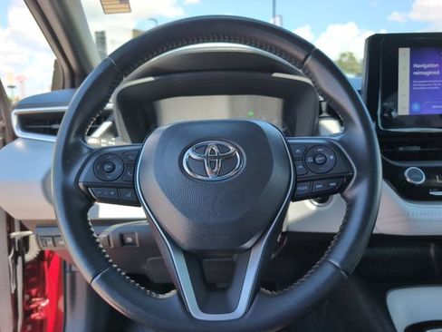 Used 2023 Toyota Corolla SE FWD image 23
