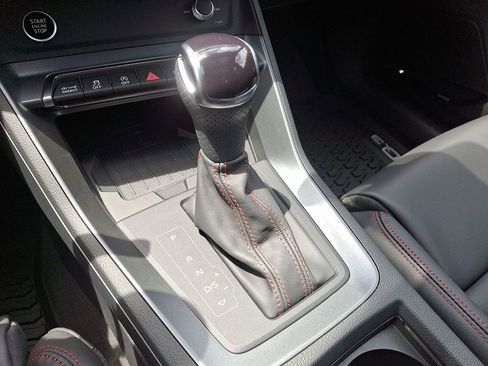 Used 2025 Audi Q3 2.0T Premium Plus w/ Premium Plus Package image 7