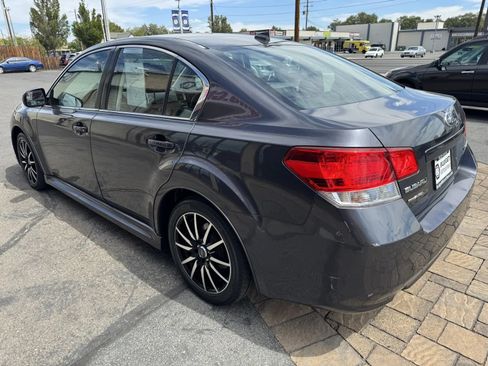 Used 2013 Subaru Legacy 2.5i Limited AWD/4WD image 4