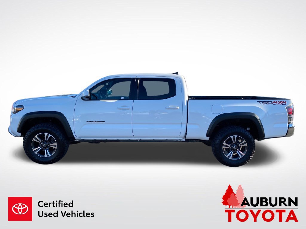 Certified 2023 Toyota Tacoma TRD Off-Road w/ Black Out Package (TMS) AWD/4WD image 9