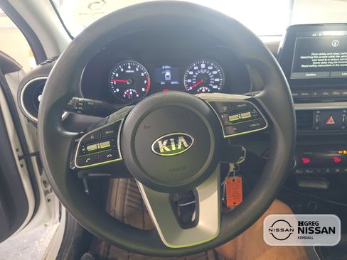 Used 2019 Kia Forte Sedan FWD image 9
