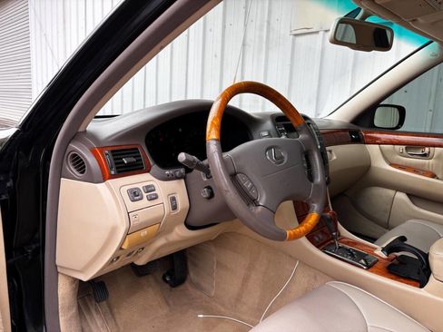 Used 2006 Lexus LS 430 image 18