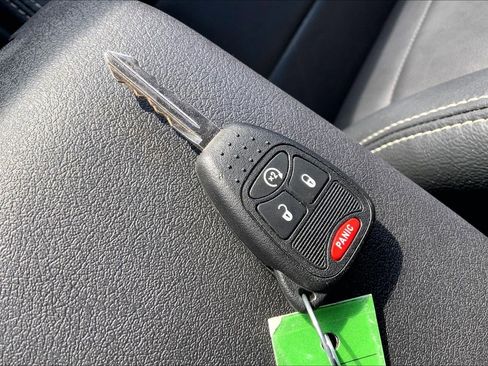 Used 2017 Jeep Patriot High Altitude image 13