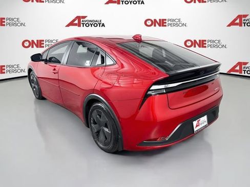 Certified 2025 Toyota Prius Plug-In Hybrid FWD image 6