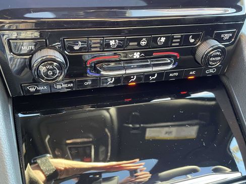 New 2025 Jeep Grand Cherokee Limited image 5