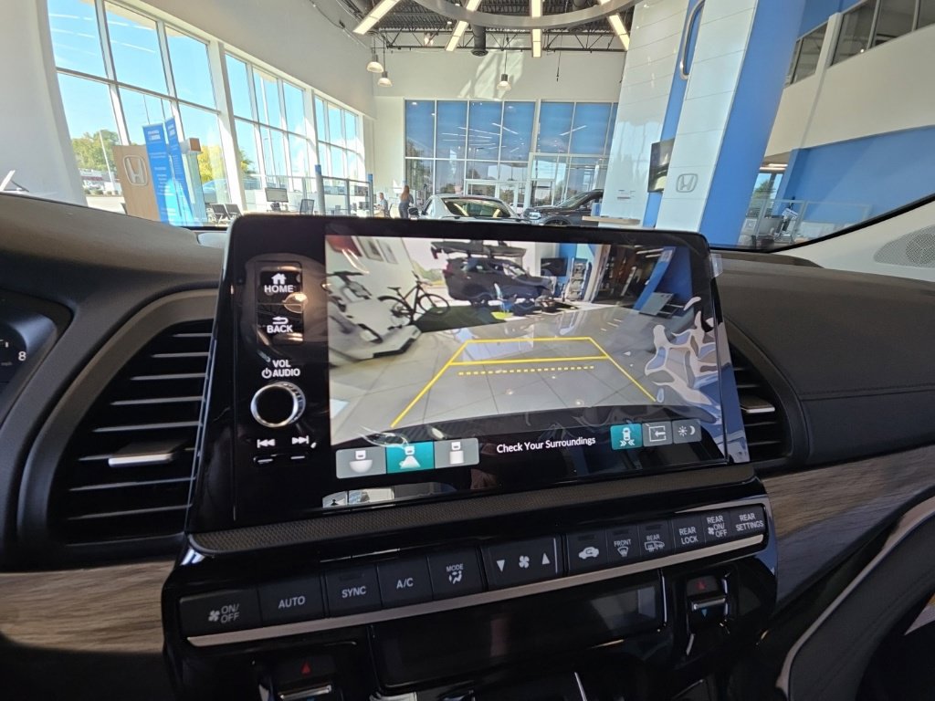 New 2027 Honda Odyssey Elite image 48