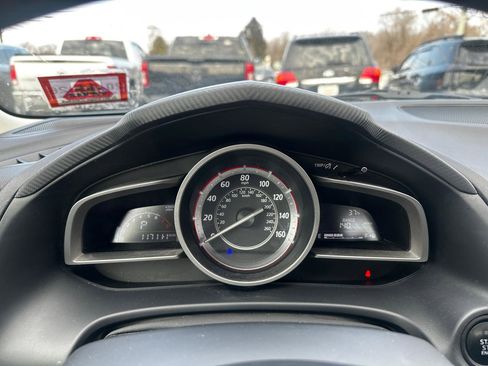 Used 2015 MAZDA MAZDA3 i Touring image 10