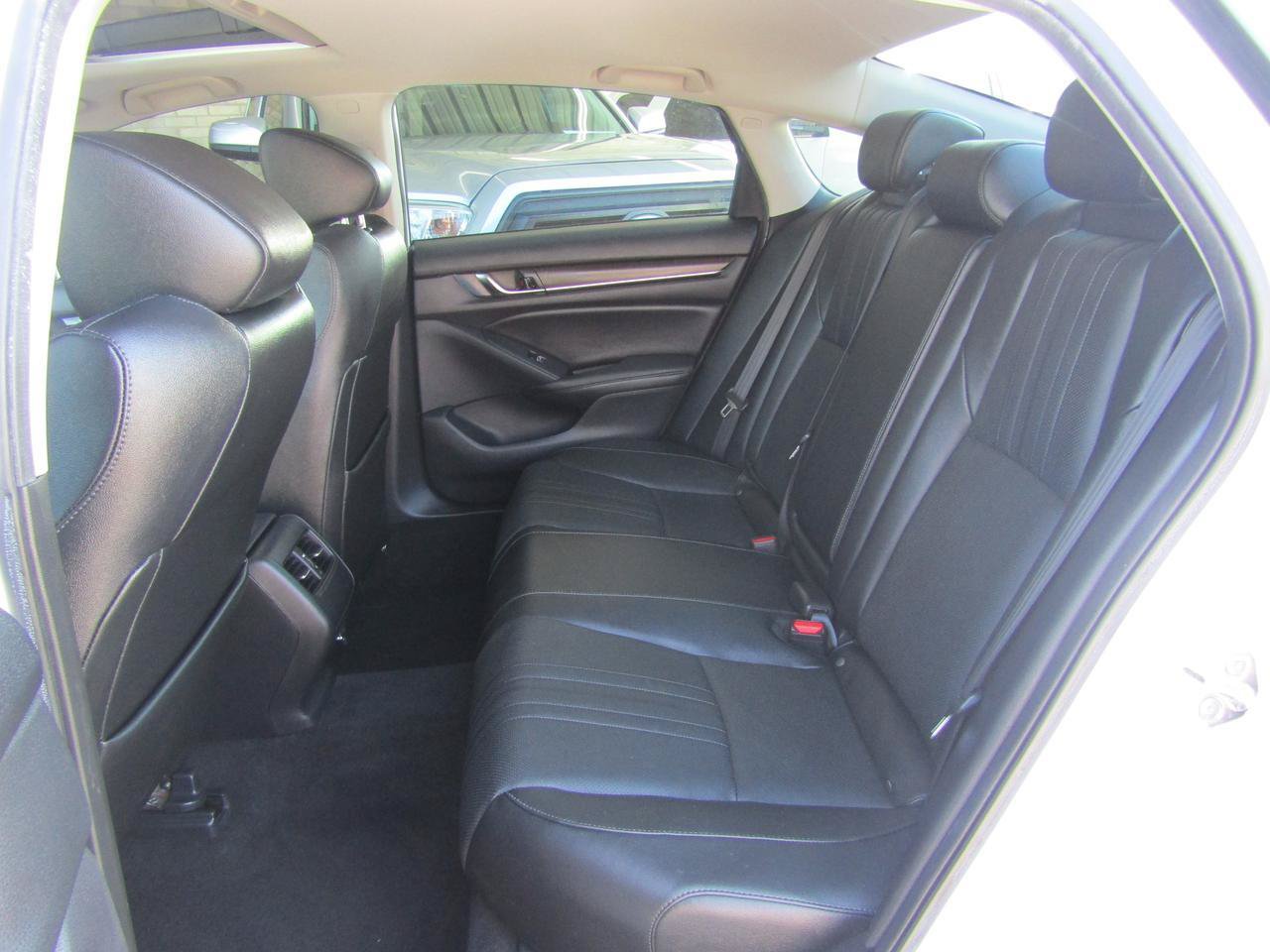 Used 2019 Honda Accord EX-L image 9