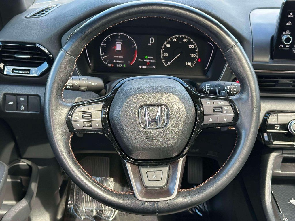 Certified 2024 Honda Pilot TrailSport image 11