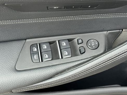 Certified 2023 BMW 530e w/ M Sport Package image 15